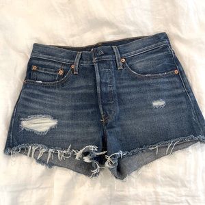 Levi distressed Jean shorts